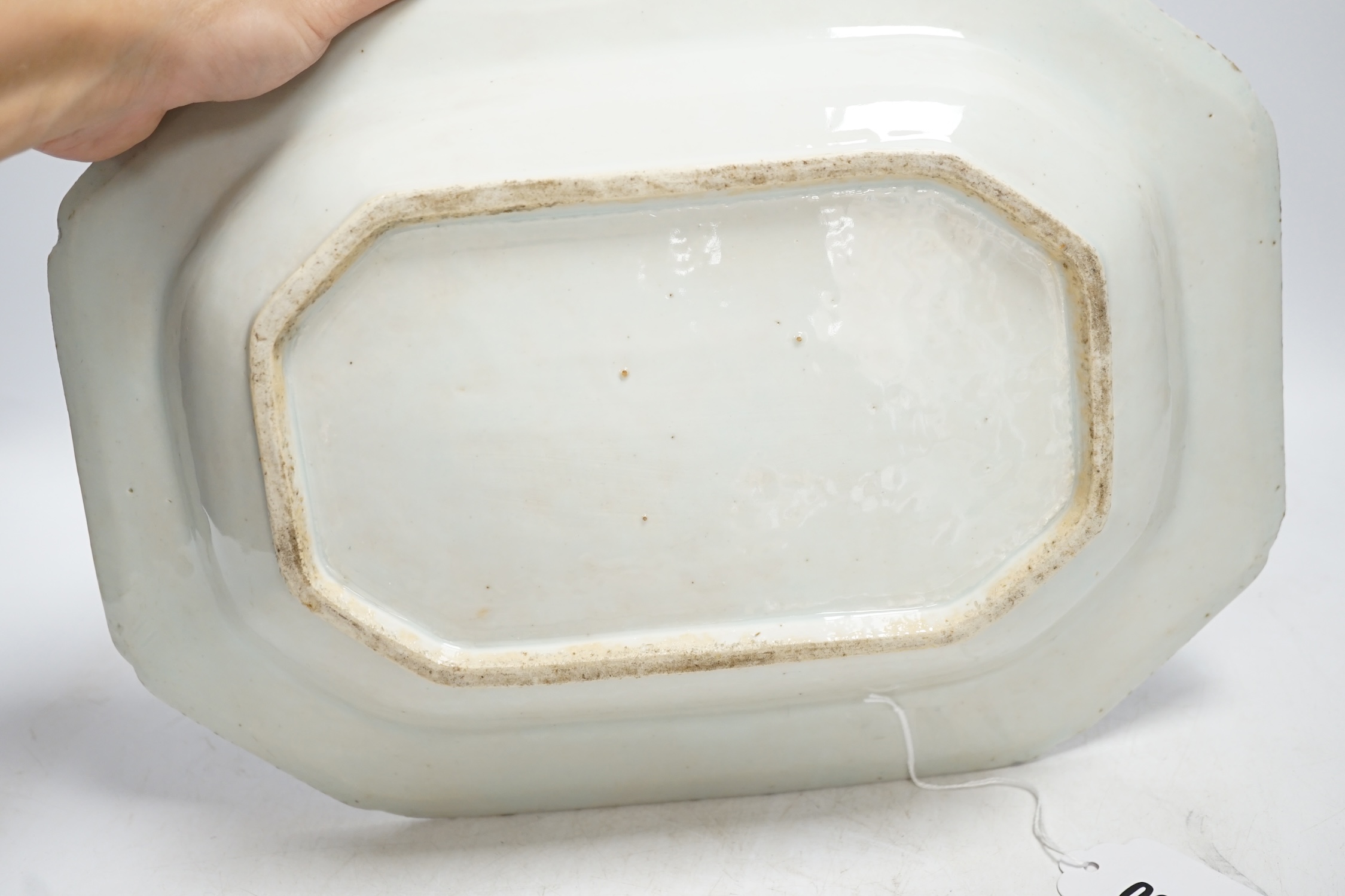 An 18th century Chinese Export serving dish, 33cm. Condition - fair